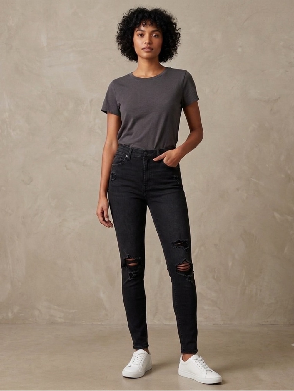 Old Navy Rockstar Super Skinny Jeans Black Distressed High-Rise, Women’s Size 12